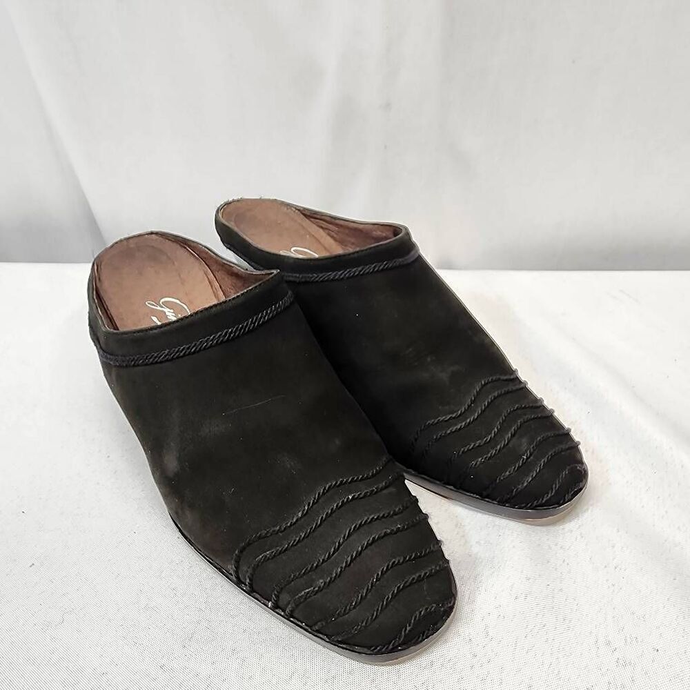 Gino Morganti Women's 7.5 Vintage Black Suede Slip-On Mules Heels